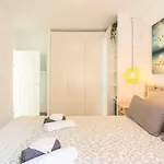 Penthouse 2bedroom W Rooftop Views 아파트 *