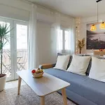 아파트 Penthouse 2bedroom W Rooftop Views